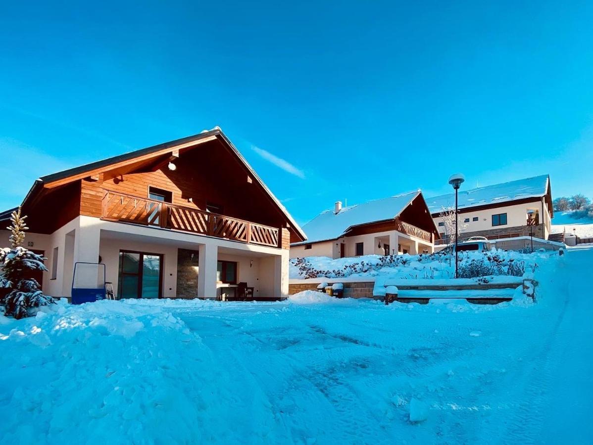 Chaty Krusetnica S Luxusnym Privatnym Wellness Экстерьер фото