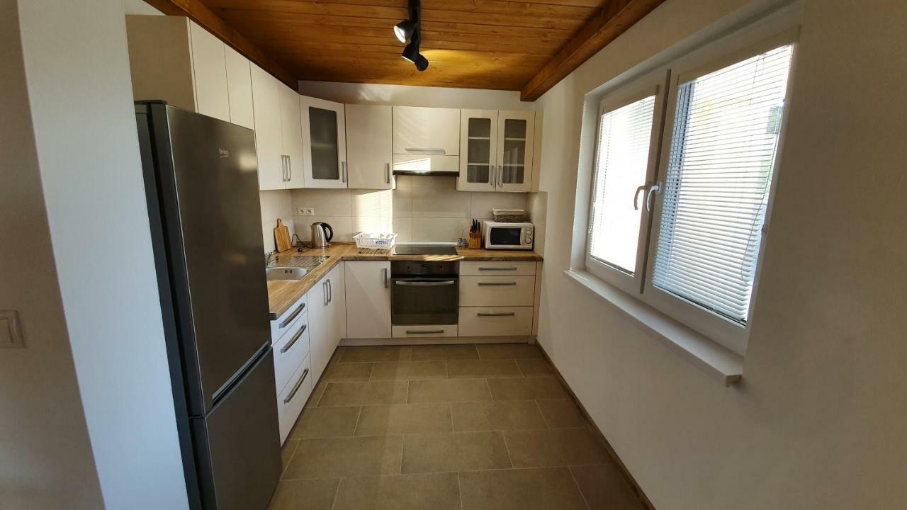 Chaty Krusetnica S Luxusnym Privatnym Wellness Экстерьер фото
