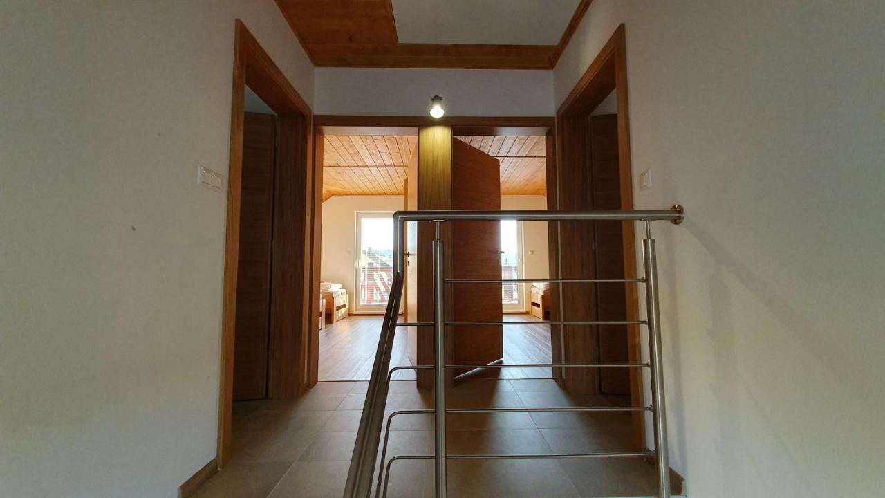 Chaty Krusetnica S Luxusnym Privatnym Wellness Экстерьер фото