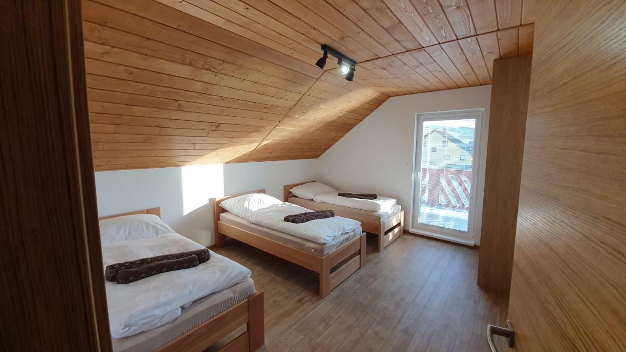 Chaty Krusetnica S Luxusnym Privatnym Wellness Экстерьер фото